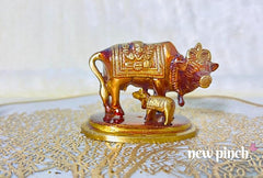 NEWPINCH Kamdhanu Cow with Calf Metal Golden Cow with Calf Good Luck Statue Figurine for Home Decor, Office Accessory or Bedroom Accent Piece